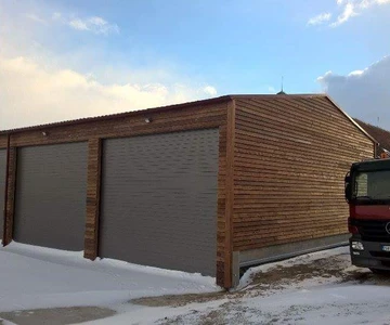 Garážové stání zemědělské techniky, Krokovice